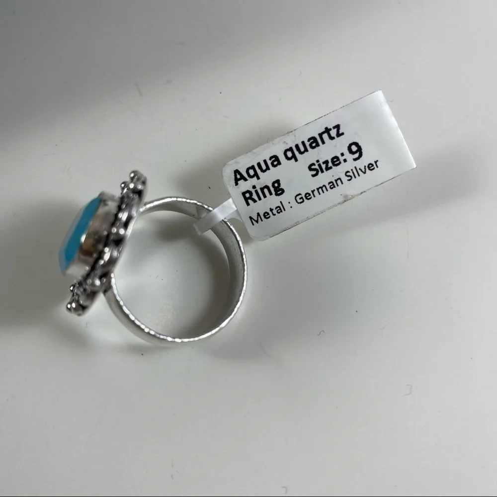 Vintage aqua quartz